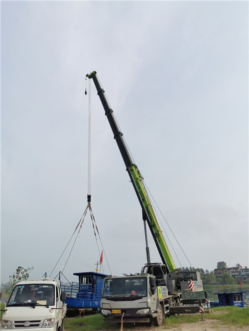 任县桥梁建设吊装案例